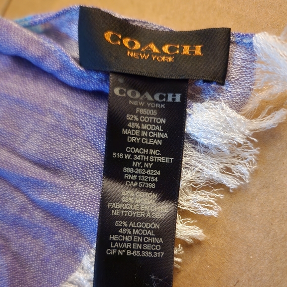 Coach scarf - Picture 2 of 6
